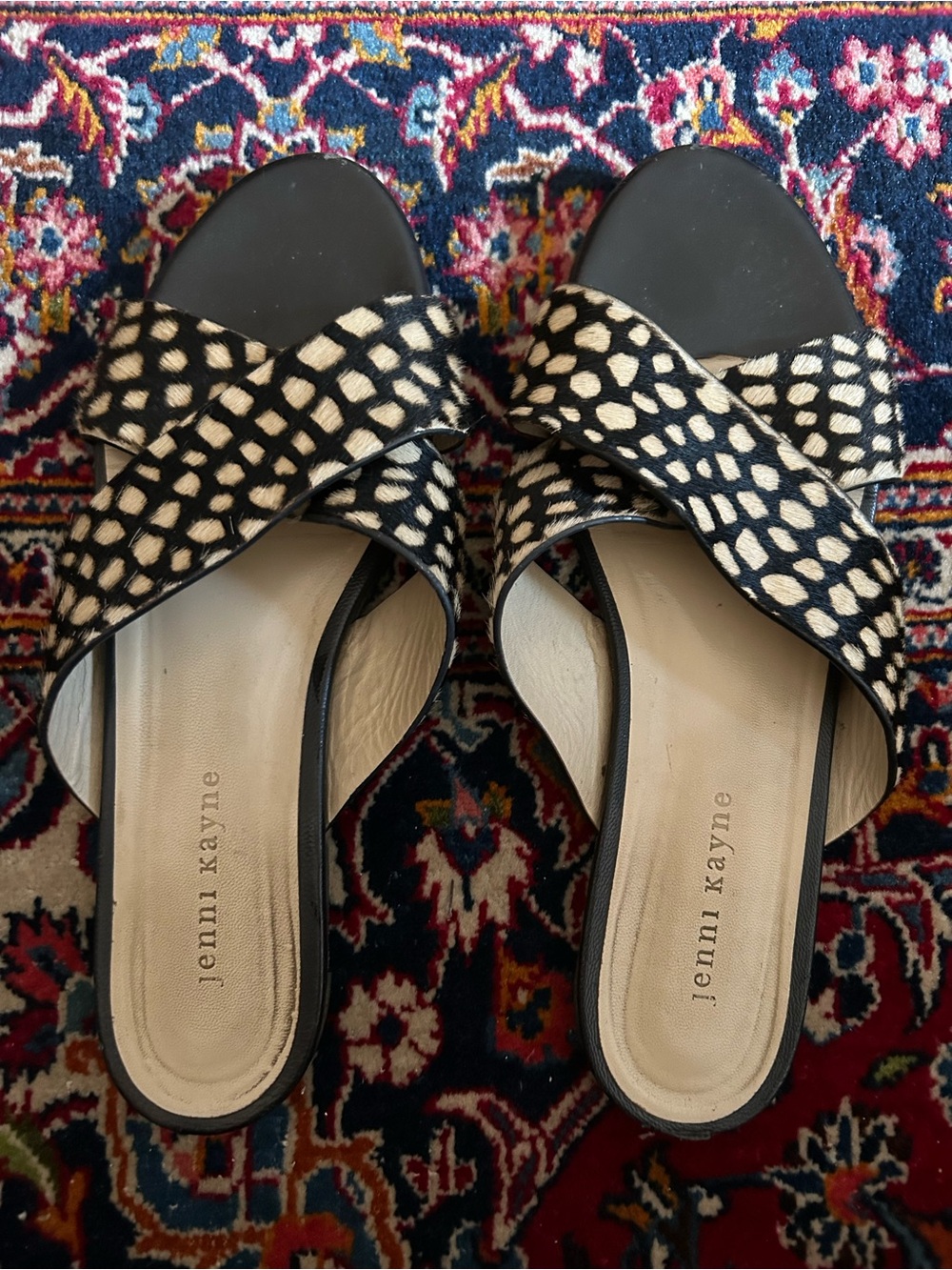 Jenni Kayne Black & Cream Pony Hair Crossover Sandals Giraffe Print Size 41